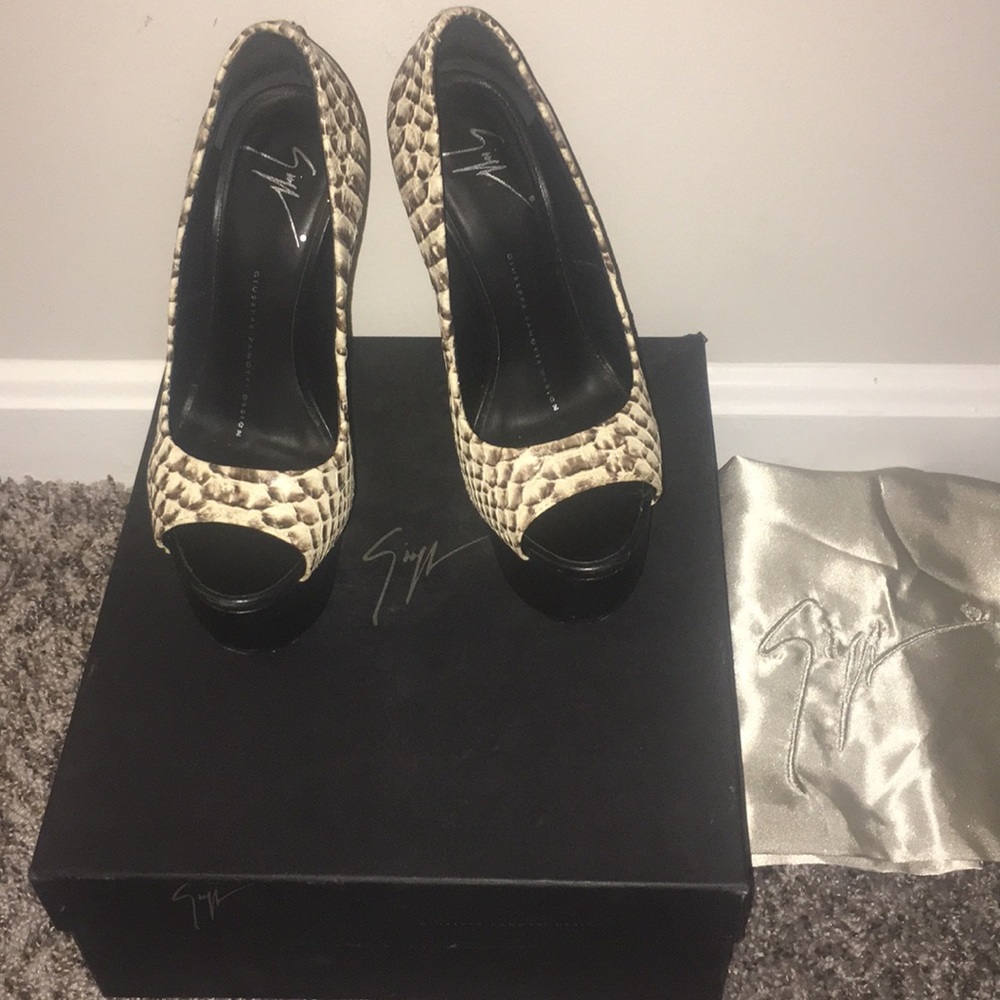 Giuseppe Zanotti peep toe high heels.